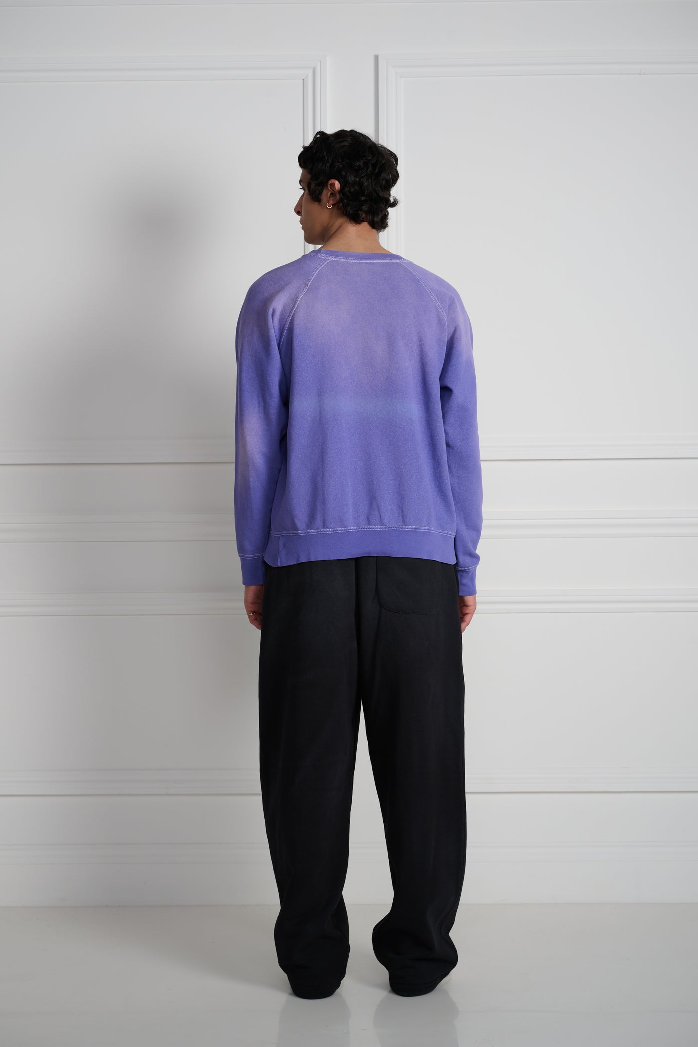 Laugh Raglan Sleeves Crewneck
