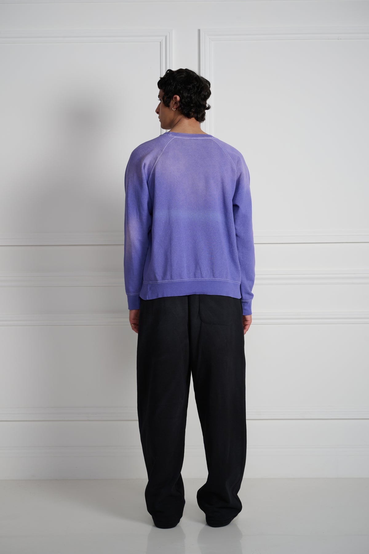 Laugh Raglan Sleeves Crewneck